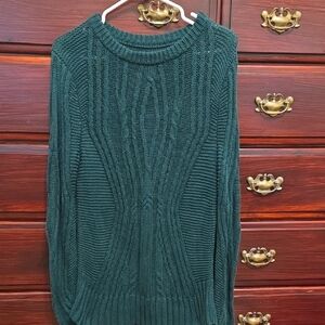 Amazon Essentials Dark Green Cable Knit Sweater